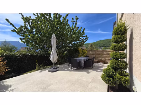 maison de 90 m2 avec garage et jardinet aix les bains