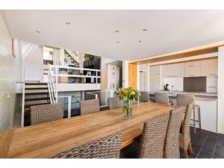 lichtrijke 4slpk-woning met tuin en polyvalente ruimte