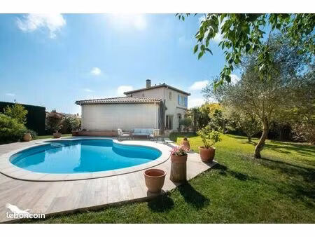 maison 6 pièces 155 m²