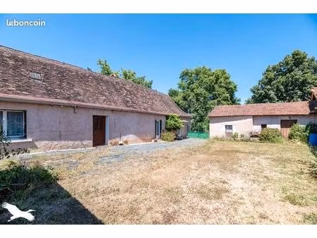 ferme 4 pièces 130 m²