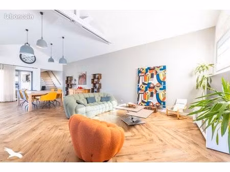 maison 5 pièces 187 m²