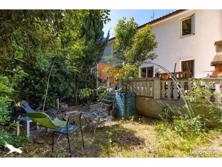 maison de ville 4 pièces 85 m²