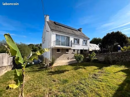 maison 6 pièces 93 m²