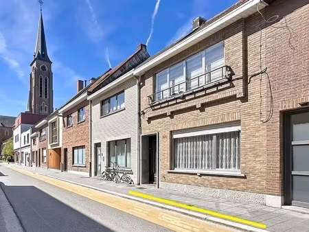 gezinswoning met 3 slaapkamers in hartje sint-niklaas