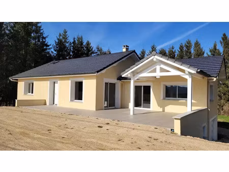 vente villa 117 m² à tence (43190)  229 000 €
