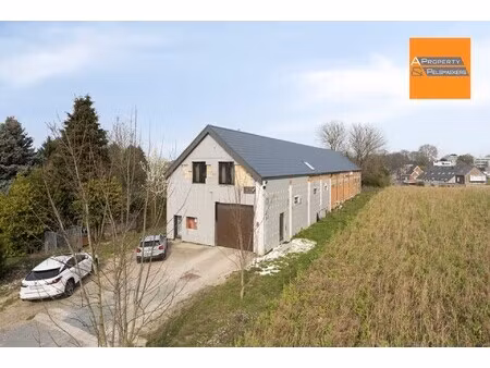 woning met loods.