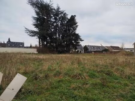 terrain 729 m² croth
