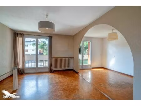appartement 3 pièces 78 m²