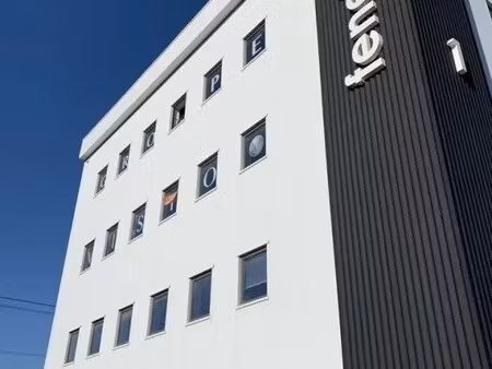 location bureaux 167 m²