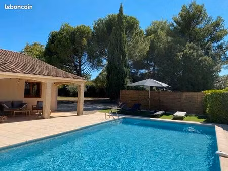 villa 6 pièces 185 m²