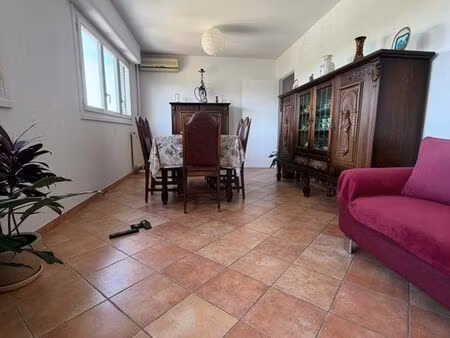 t3/4 81 m² – vue exceptionnelle – piscine – résidence anjou