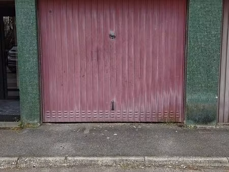 garage/box