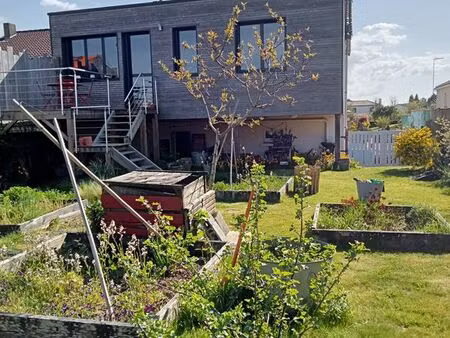 maison entièrement rénovée