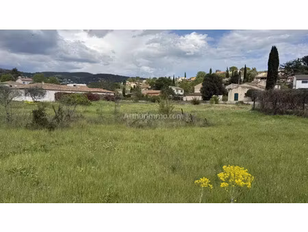 vente terrain 1737 m2 à draguignan