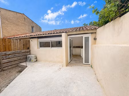 maison 1 pièce - 30 m²
