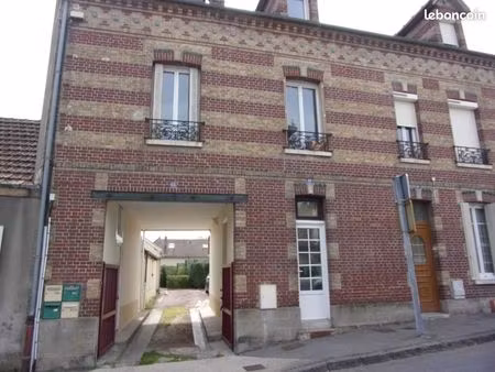 appartement 3 pièces 46 m²