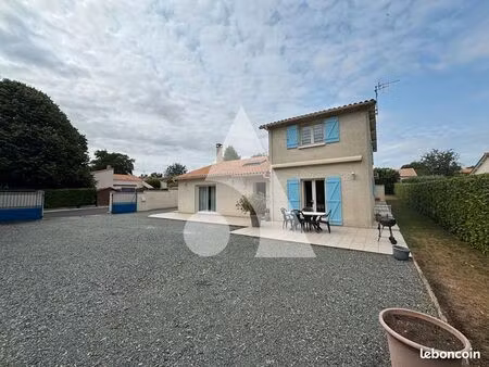 maison 5 pièces 145 m²