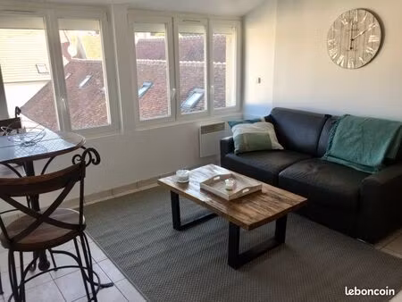 ◊ studio meublé lumineux avec parking à louer – bresles