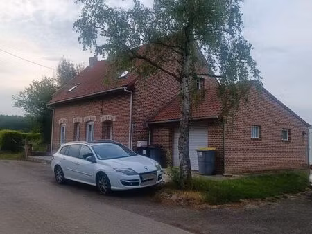 maison à la campagne