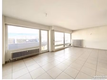 appartement t4