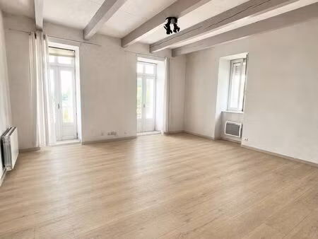 t3 -- 78m² centre baraqueville
