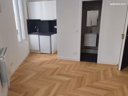 studio proche gare garenne colombes et t2 (12m saint lazare / 6 minutes la défense)