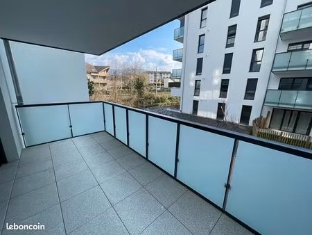 appartement 3 pièces 61 m²