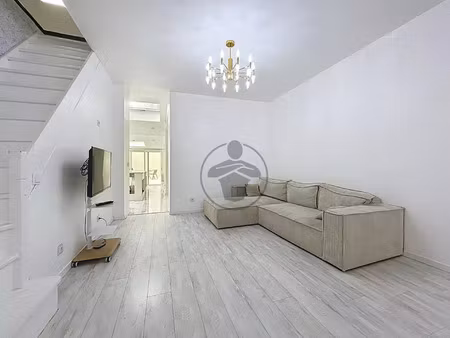 vente maison de ville 6 pièces 158 m2 à saint-quentin