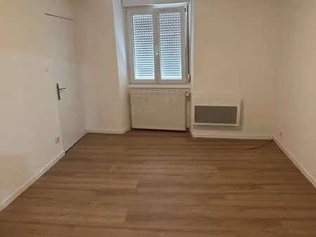 loue 4 pièces