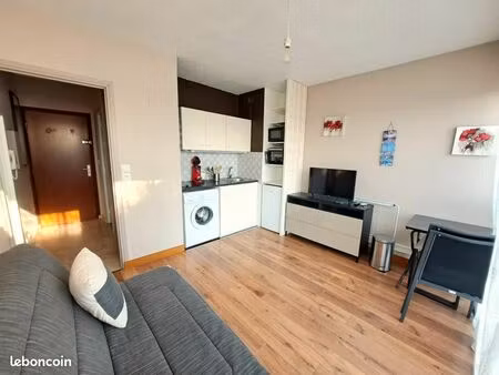 studio 1 pièce 18 m²