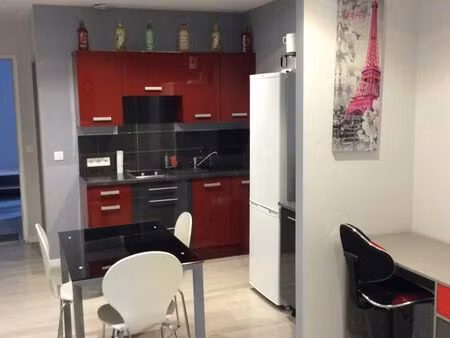 location grand studio meubler