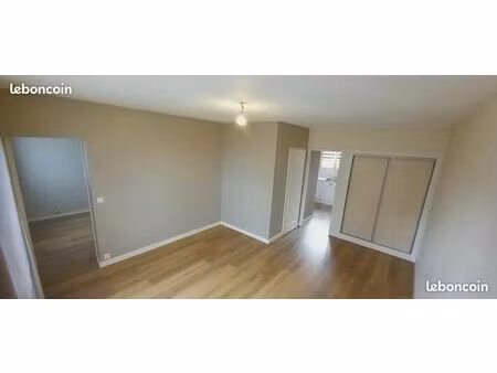 appartement 2 pièces 42m² face auchan roncq