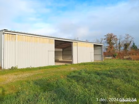 hangar de 300m² 2 portails coulissants muzillac