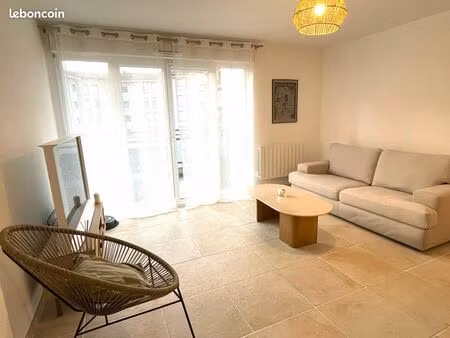 appartement haut standing meublé - face à la gare