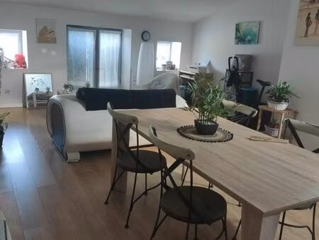 a louer - appartement t3 - centre ville