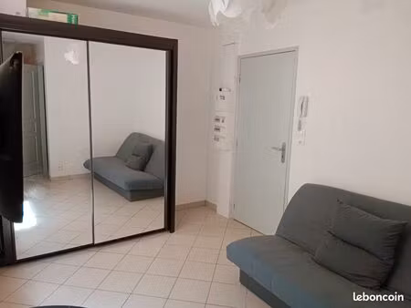 studio 14 m2