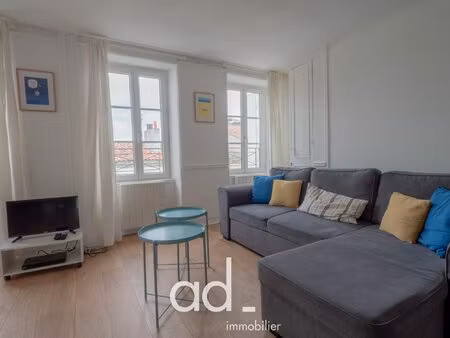 location appartement 2 pièces 46m² la rochelle 17000