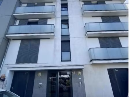 studio 1 pièce 29 m²