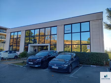 location local professionnel 173m² vitrolles 13127