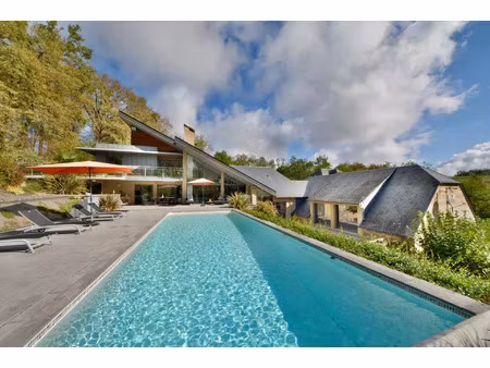 vente maison 13 pièces 392 m2 à brive-la-gaillarde