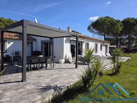 maison de luxe de 4 chambres en vente à bagnols-en-forêt  provence-alpes-côte d'azur