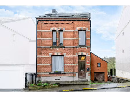 huis te koop in walcourt met 5 slaapkamers