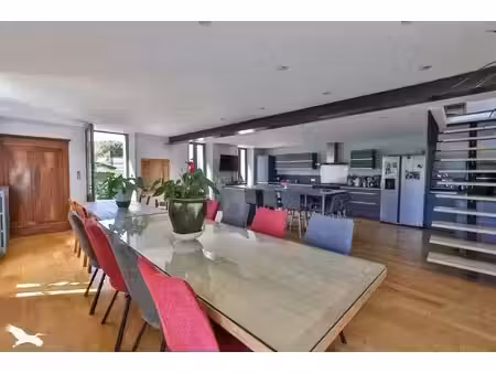 vente maison 8 pièces 256 m² à barbezieux-saint-hilaire (16300)  241 960 €
