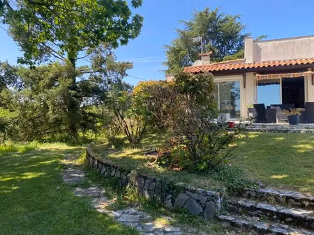 vente maison 8 pièces 210 m² à les peintures (33230)  245 000 €