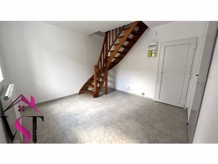 location appartement 3 pièces 33m² auxonne 21130