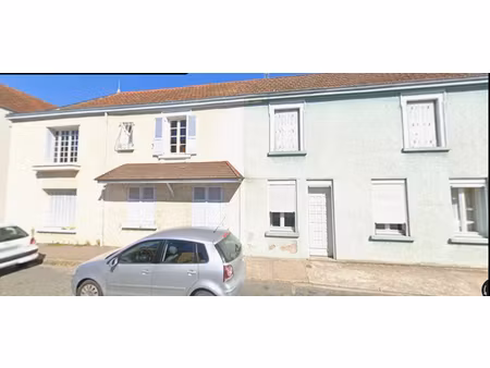 immeuble gueugnon 16 pièce(s) 400 m2