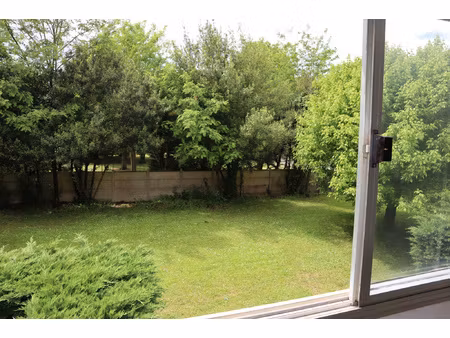 pessac - t2 - proche centre et domaine universitaire et facs