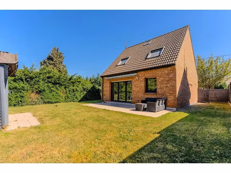 vente maison 4 pièces 90 m² à provin (59185)  269 500 €