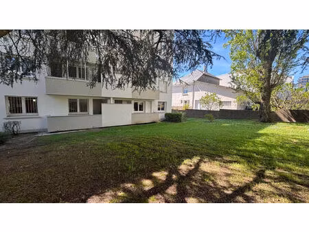 vente appartement 2 pièces  49.68m²  nantes
