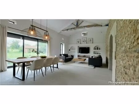 maison d'habitation  gite  dépendance  hangar